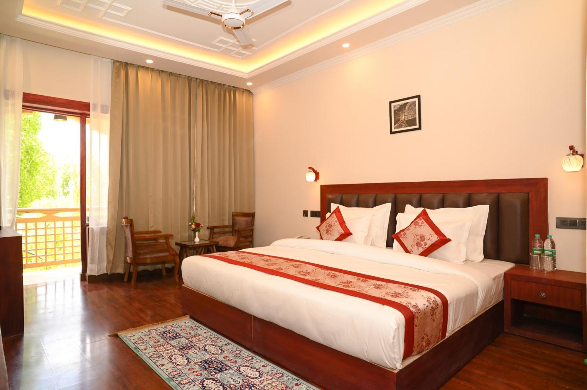 Hotel Ladakh Hills Leh Dış mekan fotoğraf